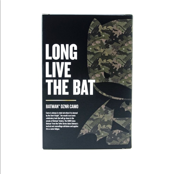 7” DZNR BATMAN CAMO COLLECTOR’s CHIBI PLUSH - Picture 3 of 7